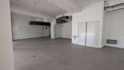 Mackenzie Regency (D9), Retail #457651451
